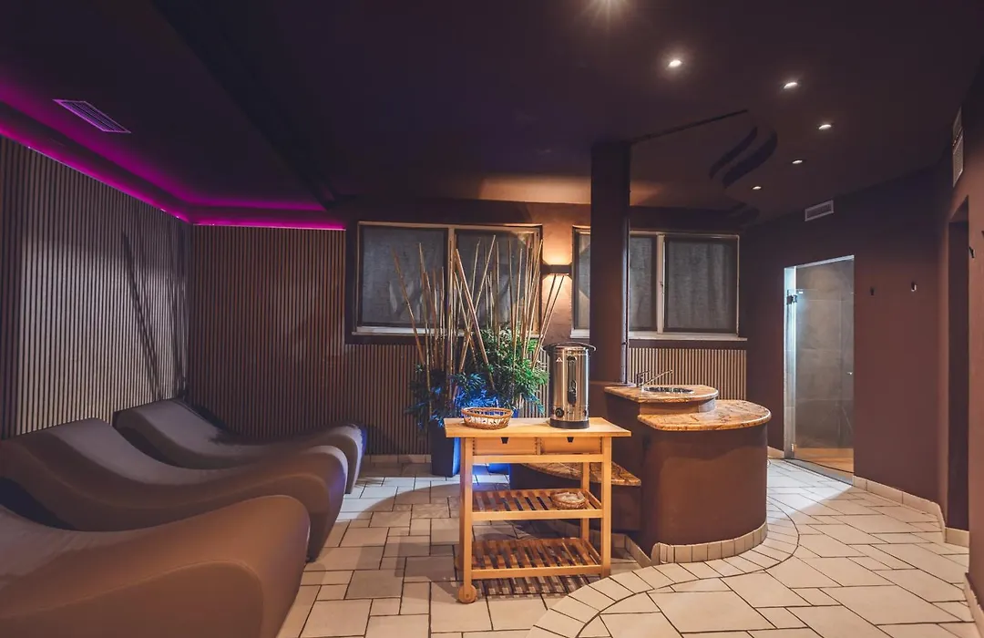 Aparthotel Princess-1